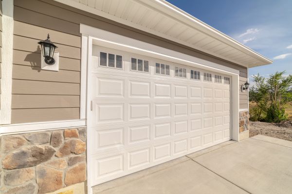 Garage Lifting in Wasilla